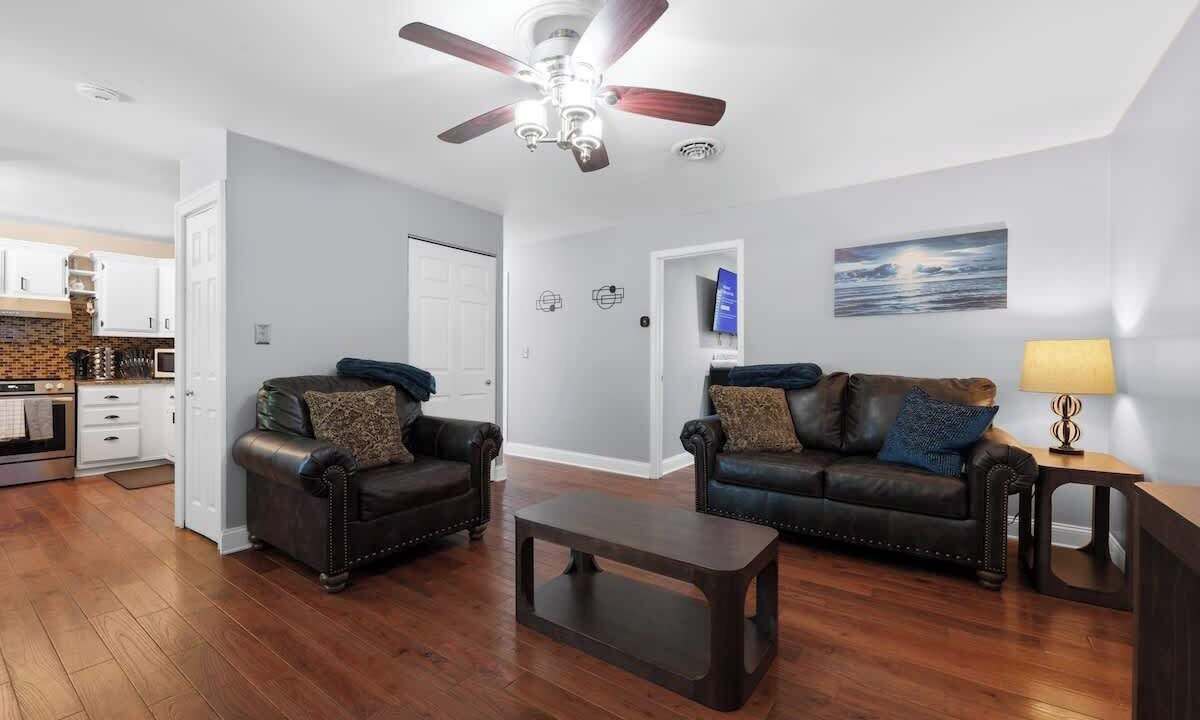 Photo of Livingroom in Johnstown