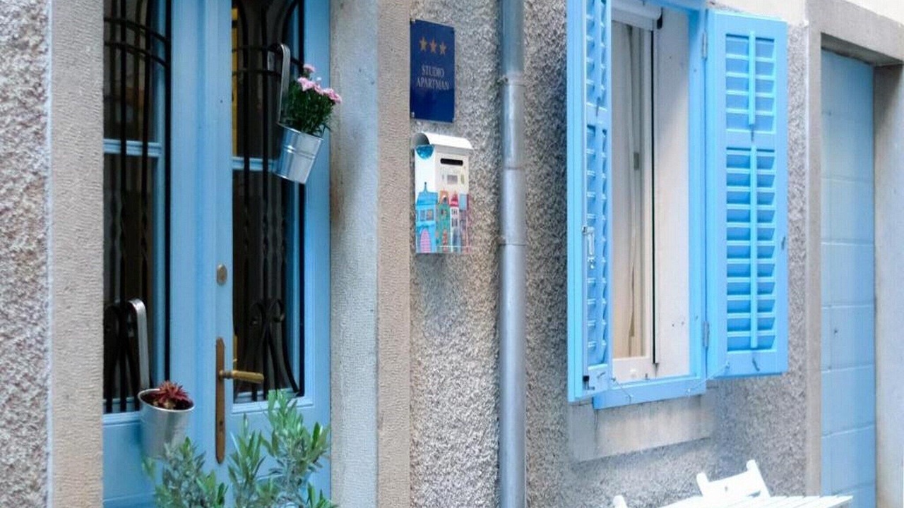 Photo of Outdoor in Cres