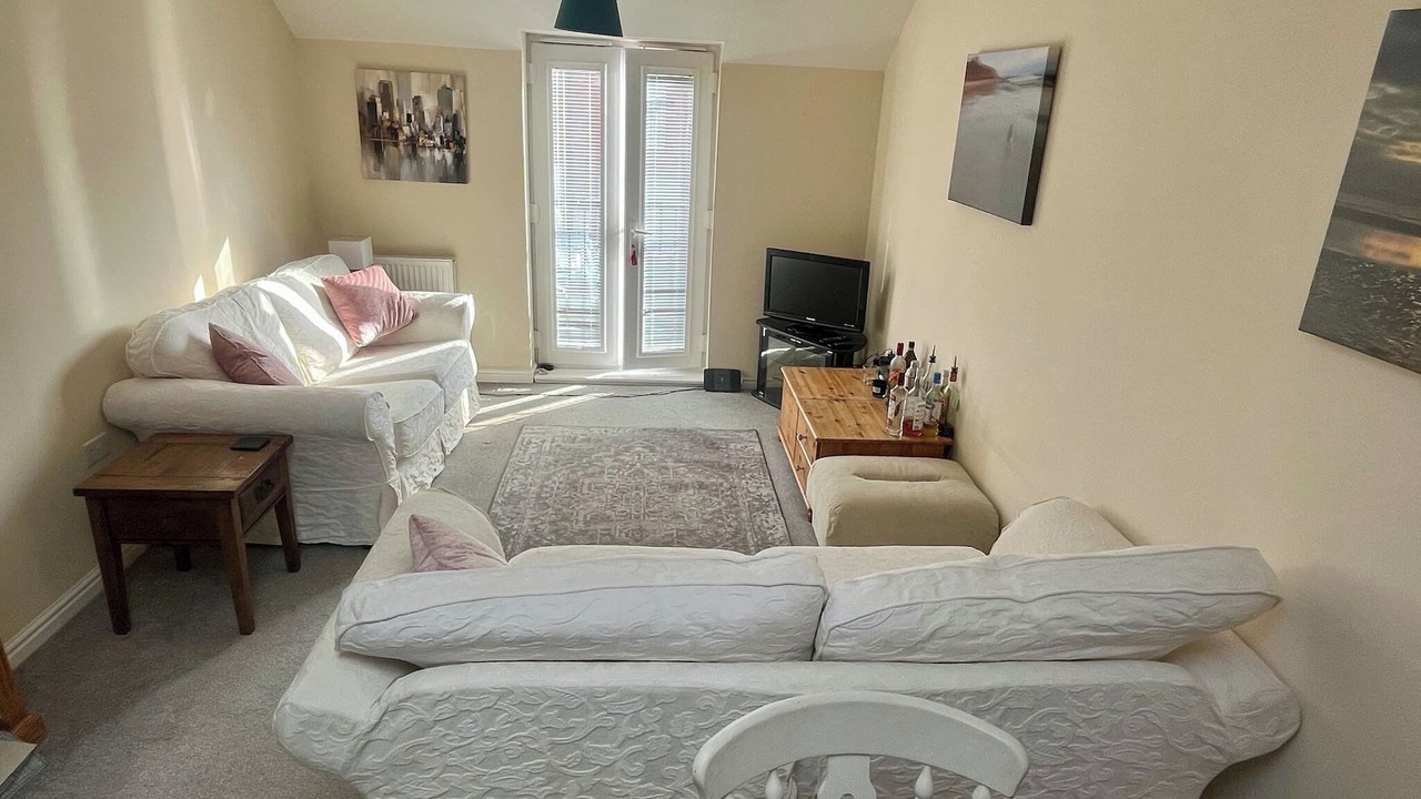 Photo of Livingroom in Clyst St Mary