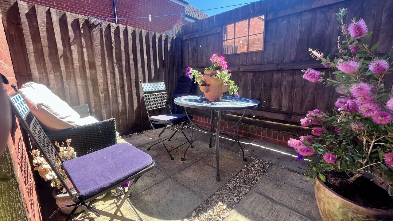 Photo of Patio Balcony in Clyst St Mary