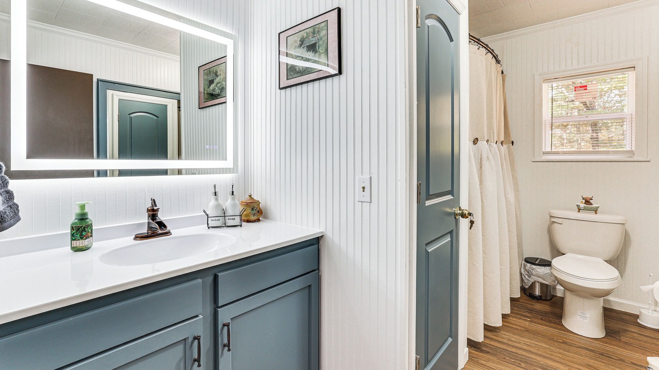 Photo of Bathroom in Soddy-Daisy
