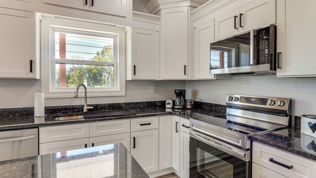 Photo of Kitchen in Tullahoma