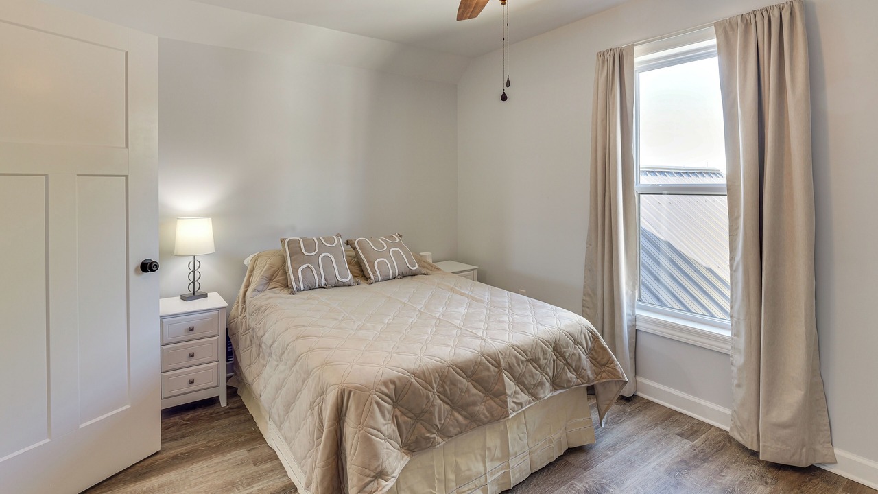 Photo of Bedroom in Tullahoma
