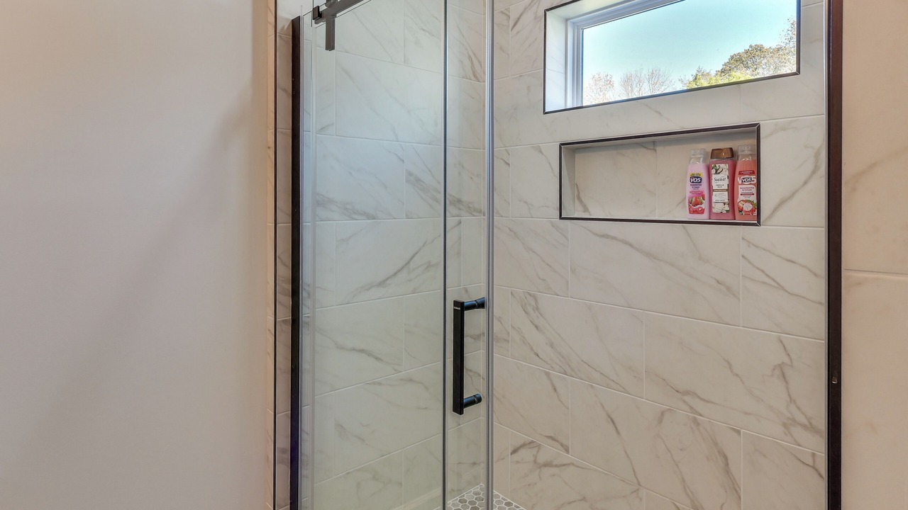 Photo of Bathroom in Tullahoma