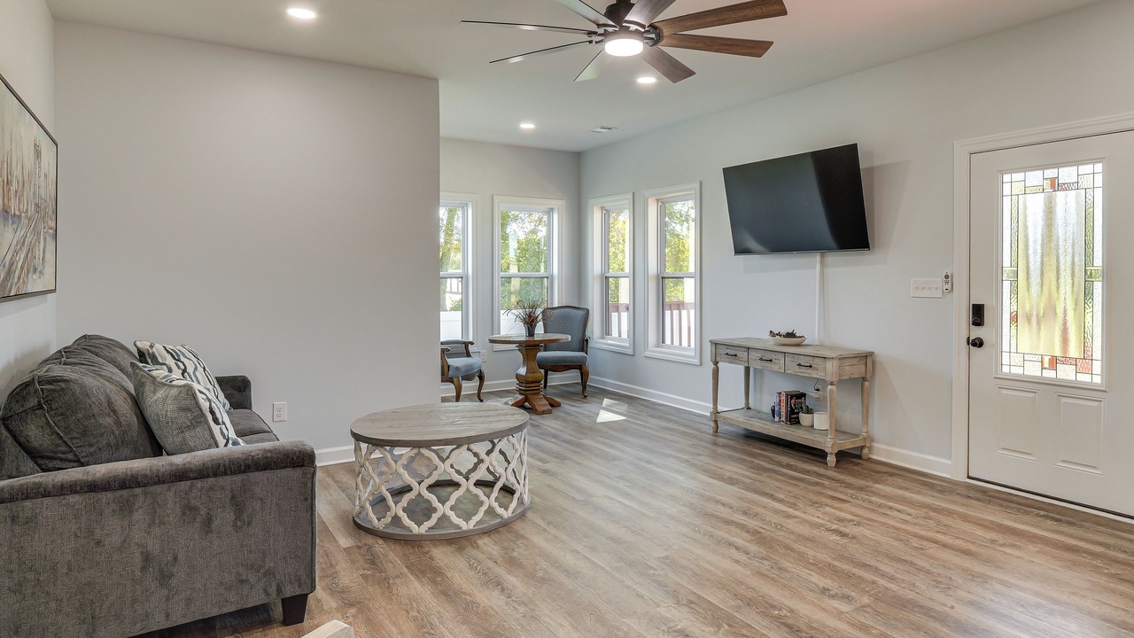Photo of Livingroom in Tullahoma