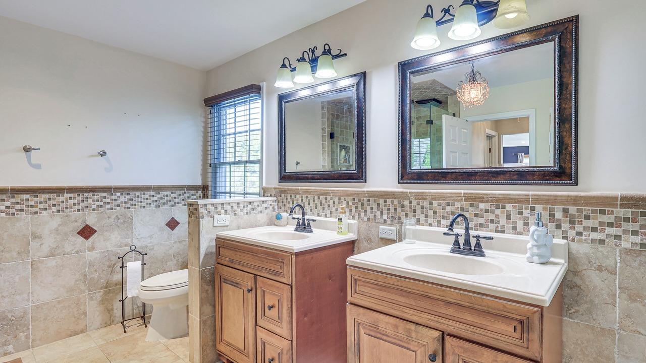 Photo of Bathroom in Blawenburg