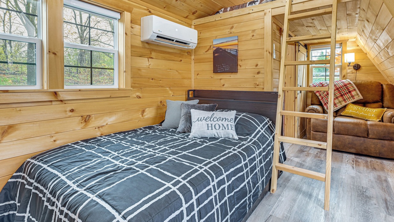 Photo of Bedroom in Ovid