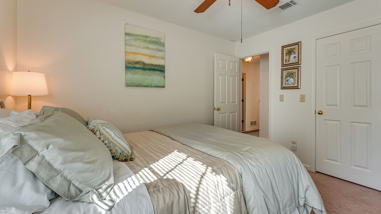 Photo of Bedroom in Town Center