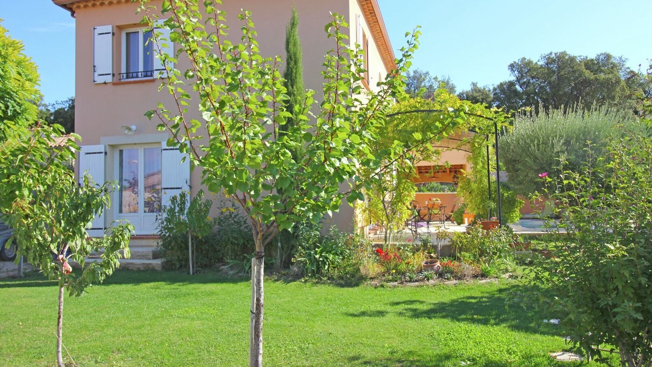 Photo of Outdoor in Serignan-du-Comtat