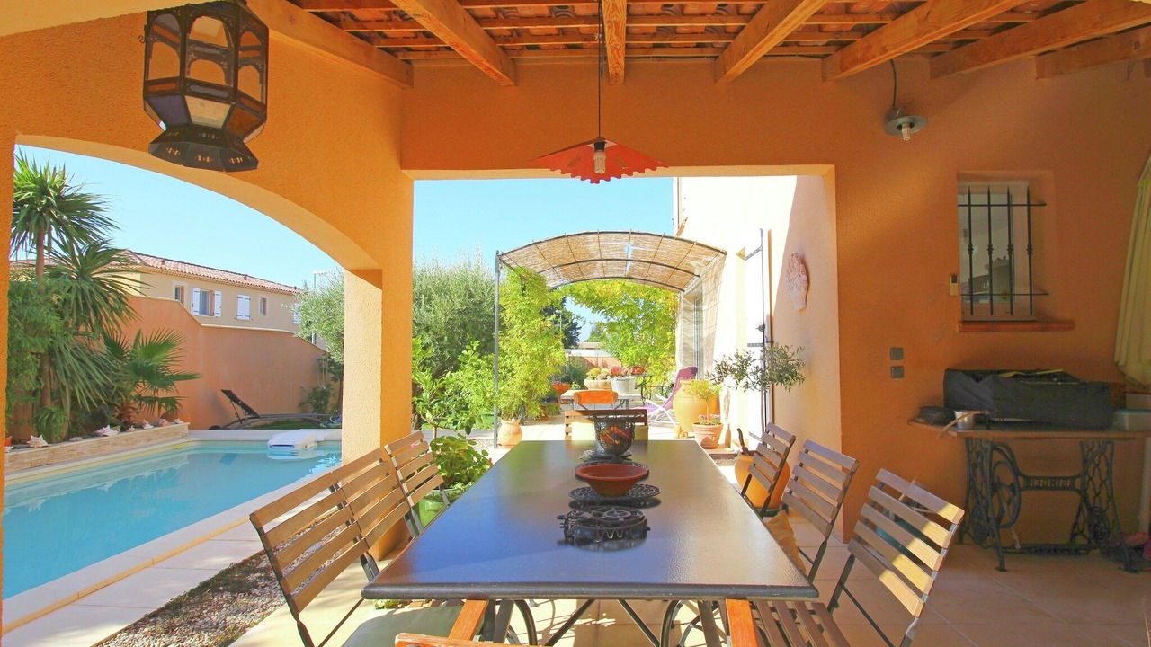 Photo of Patio Balcony in Serignan-du-Comtat