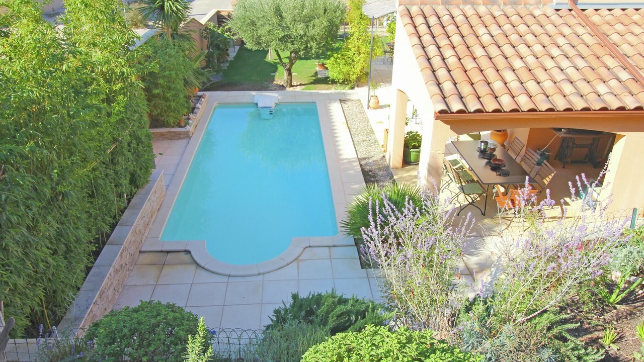 Photo of Outdoor in Serignan-du-Comtat