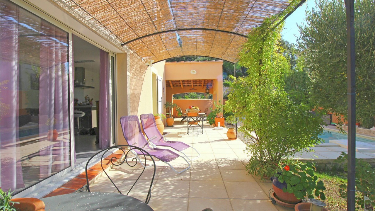 Photo of Patio Balcony in Serignan-du-Comtat