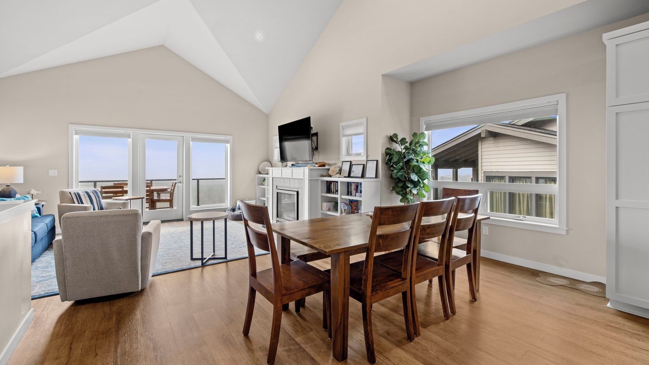 Photo of Livingroom in Pacific City