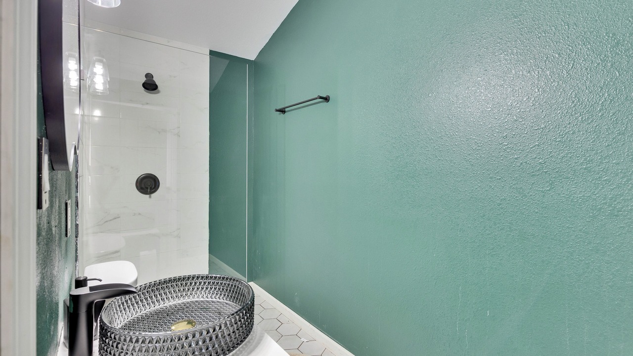 Photo of Bathroom in Govalle