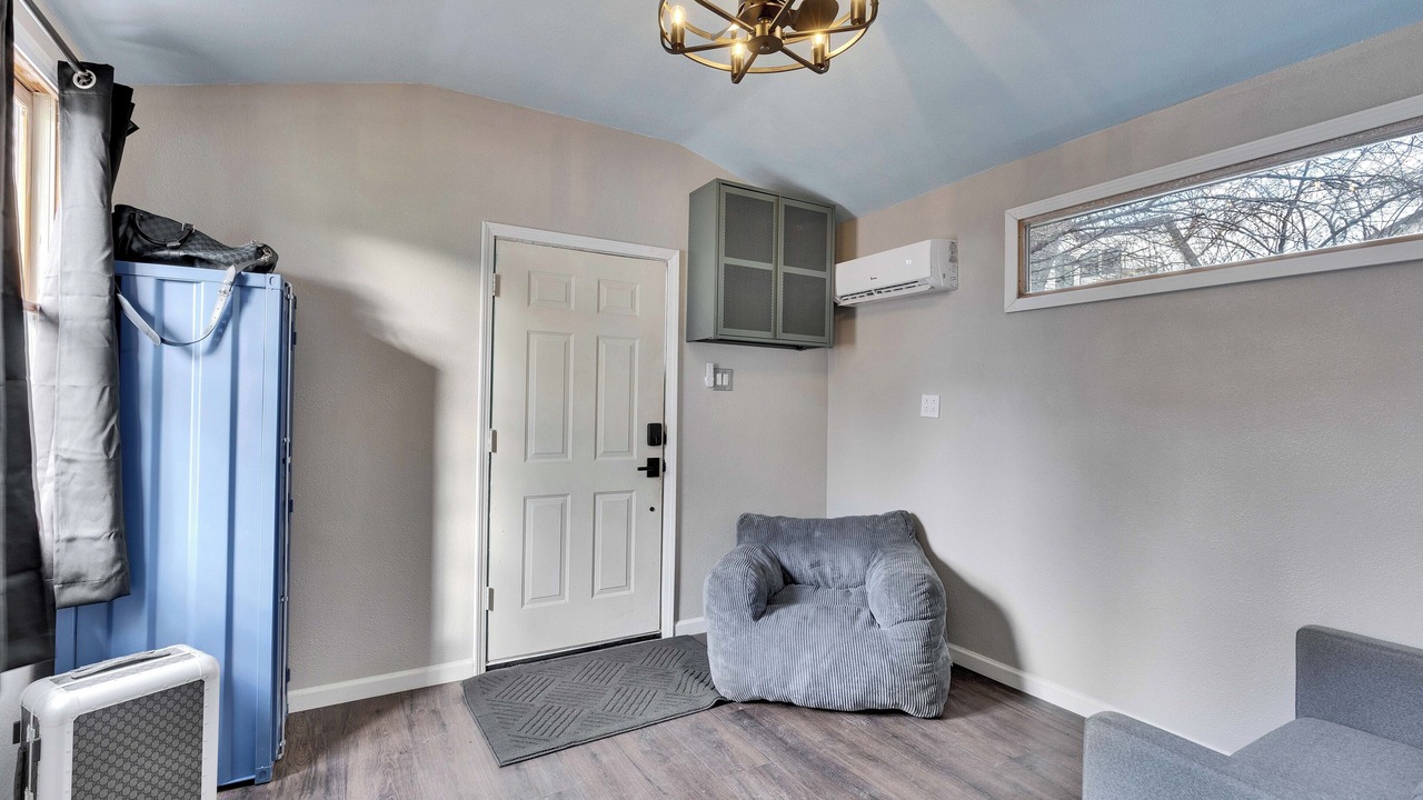 Photo of Livingroom in Govalle