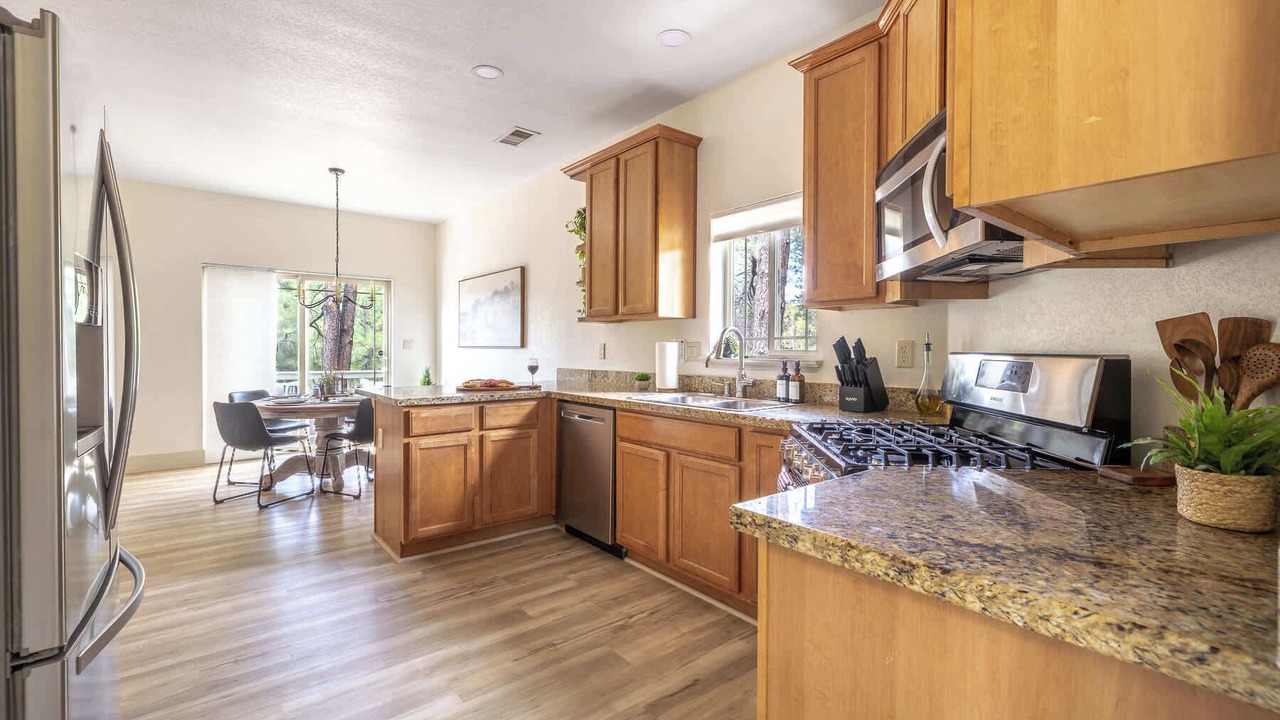 Photo of Kitchen in Ponderosa Trails