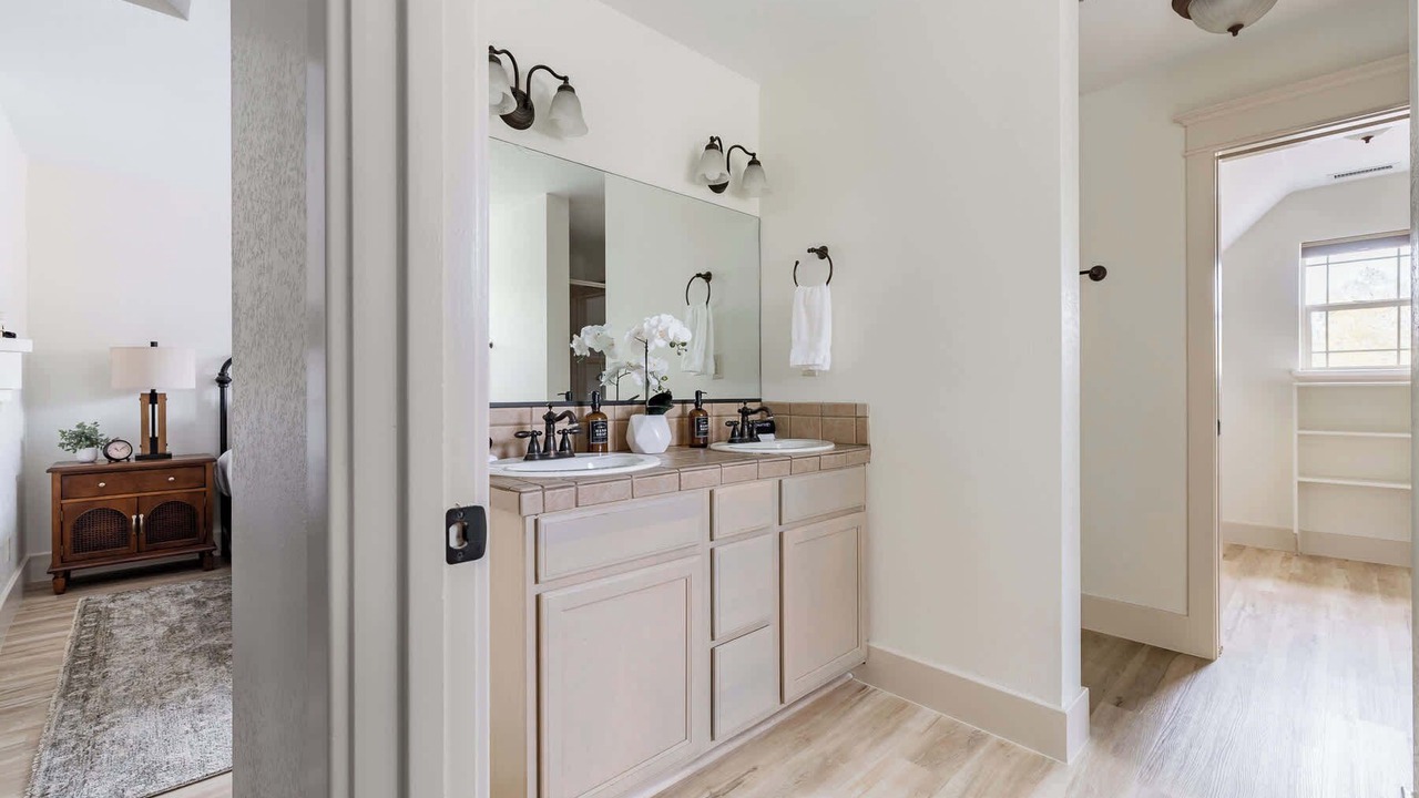 Photo of Bathroom in Ponderosa Trails