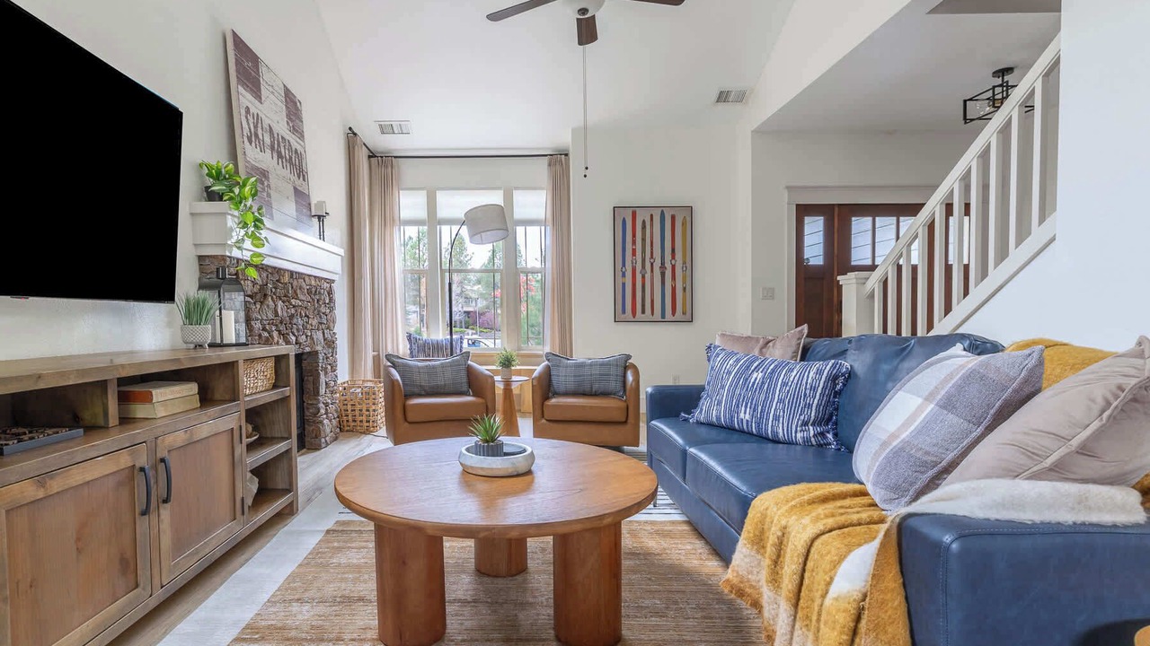 Photo of Livingroom in Ponderosa Trails