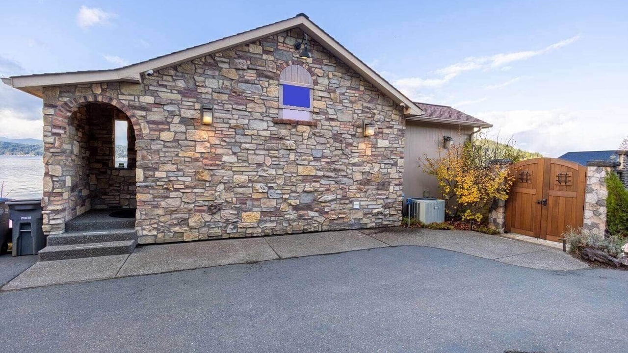 Photo of Others in Union