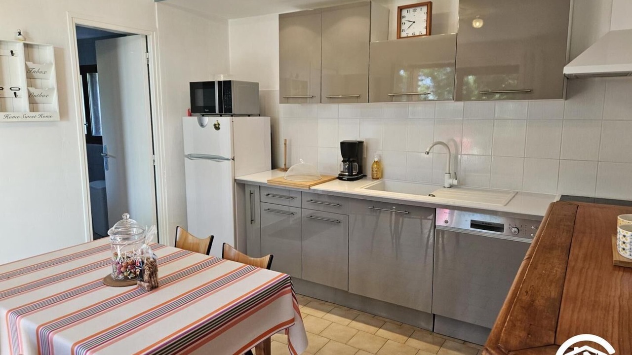 Photo of Kitchen in Labastide-de-Levis