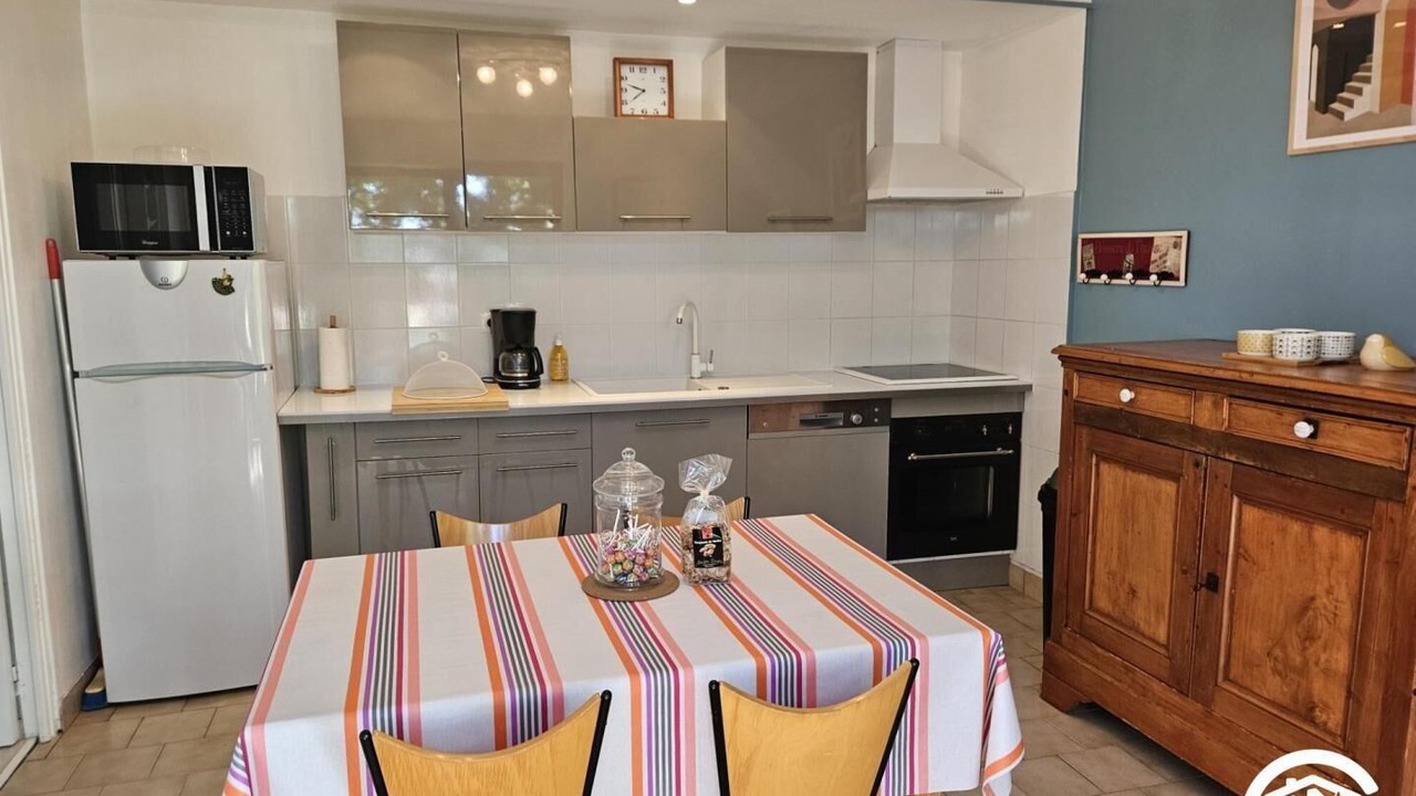 Photo of Kitchen in Labastide-de-Levis