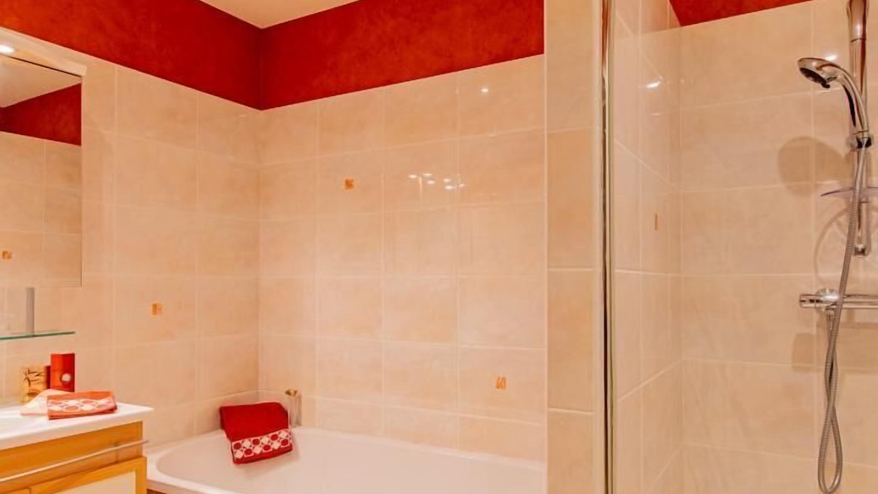 Photo of Bathroom in Peronne