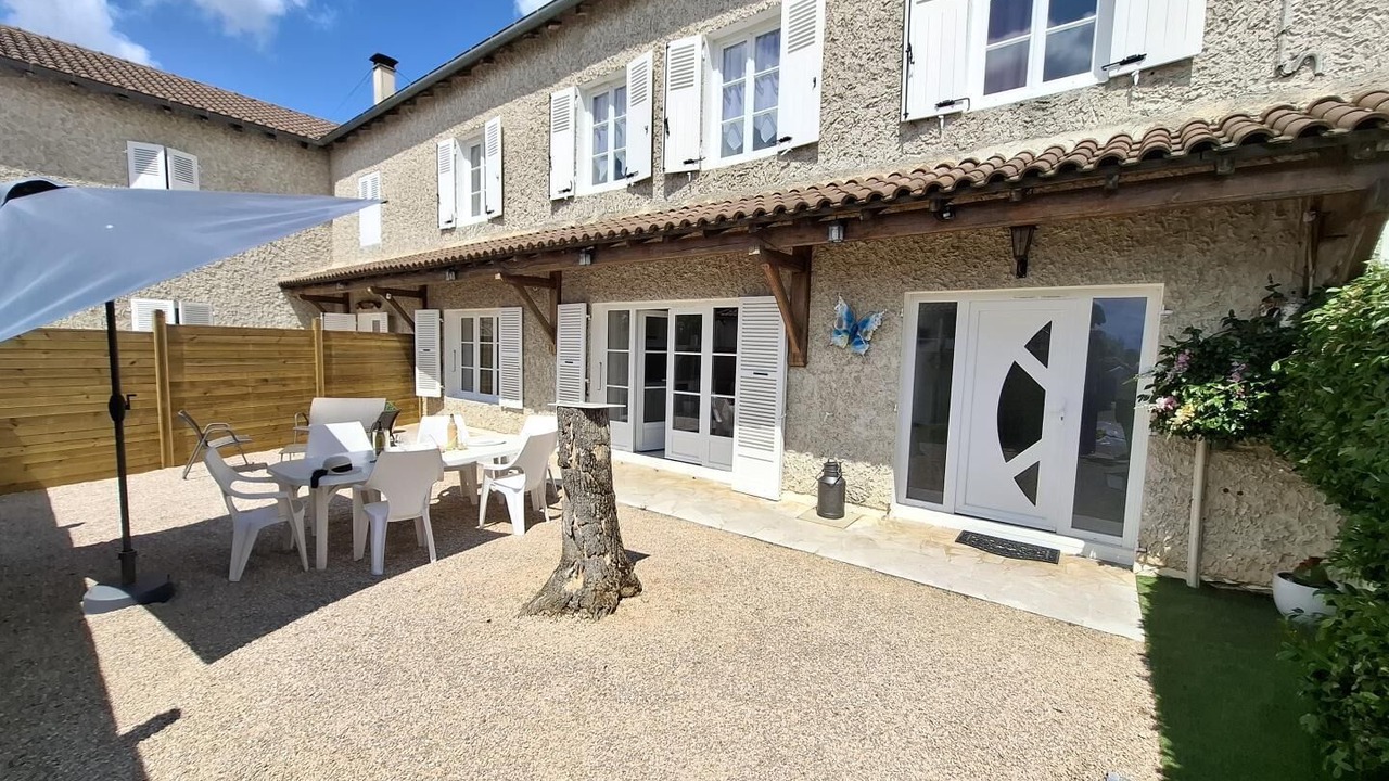 Photo of Outdoor in Peronne