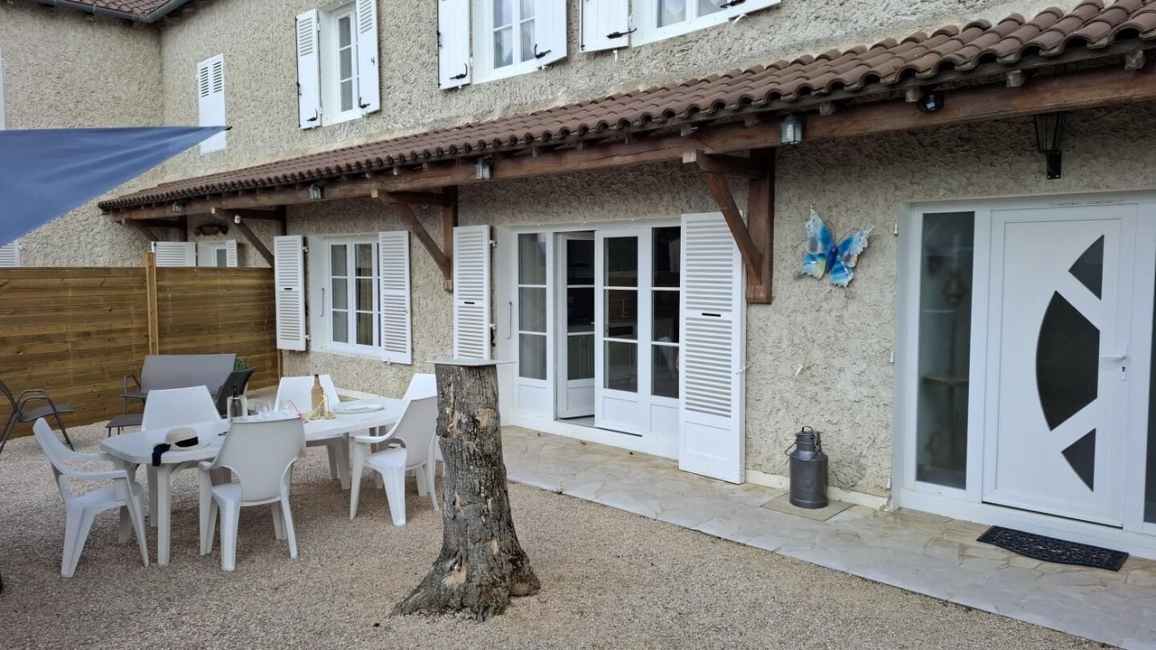 Photo of Outdoor in Peronne