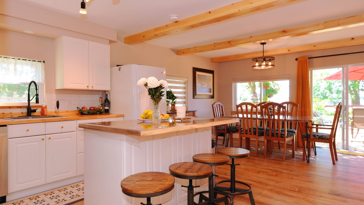 Photo of Kitchen in Amherstburg