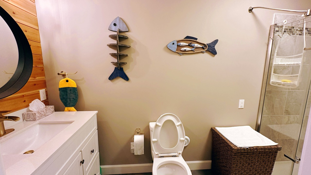 Photo of Bathroom in Amherstburg