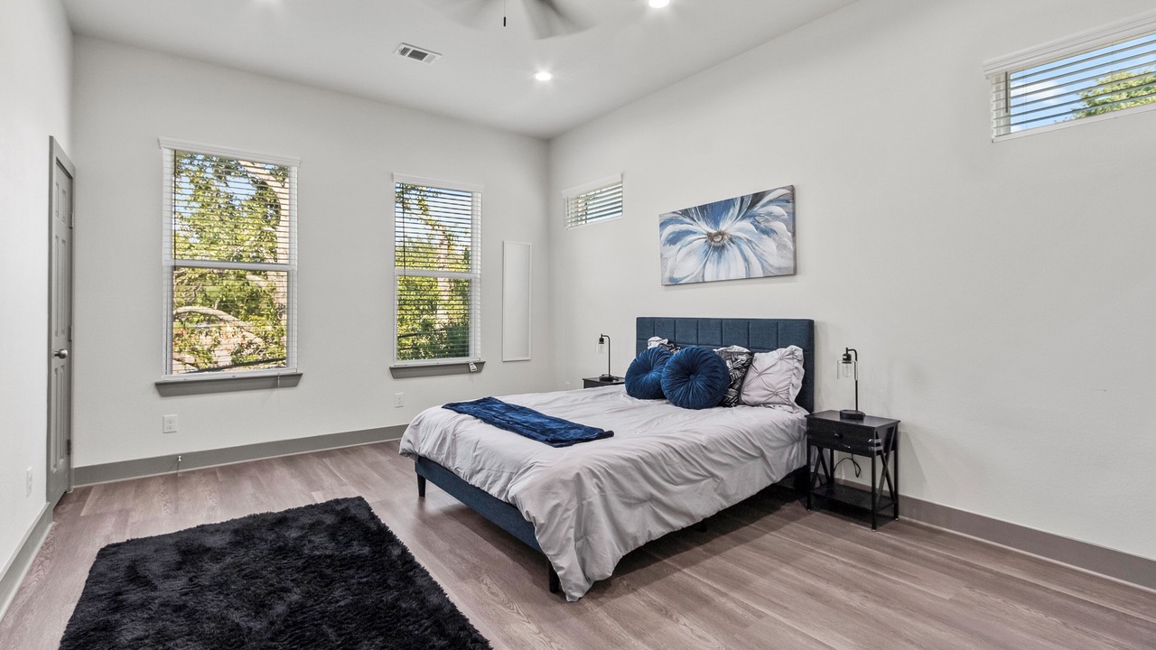 Photo of Bedroom in Spring Branch West
