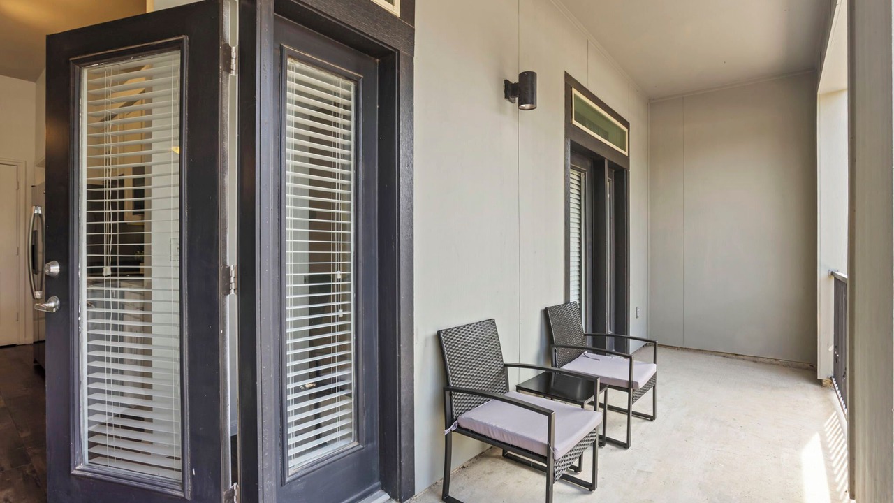 Photo of Patio Balcony in Montopolis
