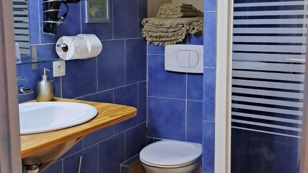Photo of Bathroom in Salvagnac