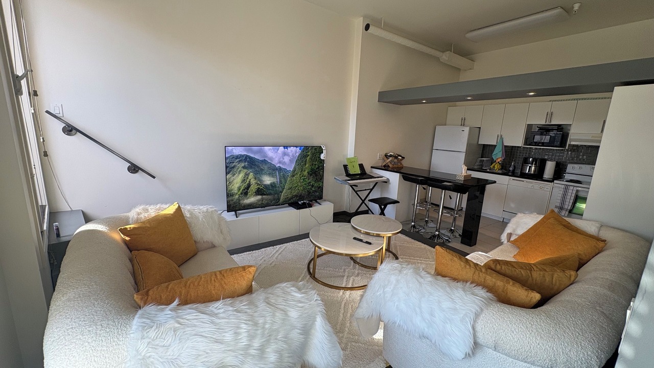 Photo of Livingroom in Downtown Winnipeg