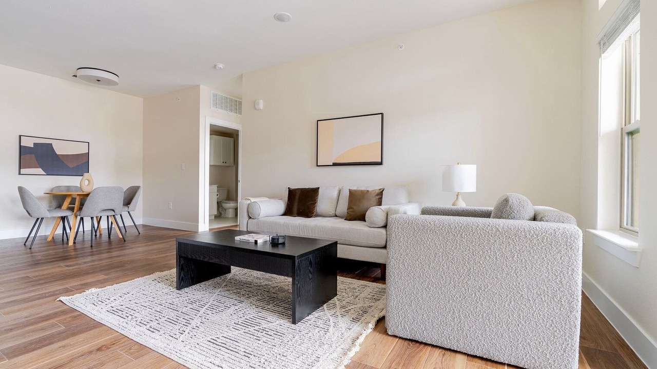 Photo of Livingroom in Scofield Farms