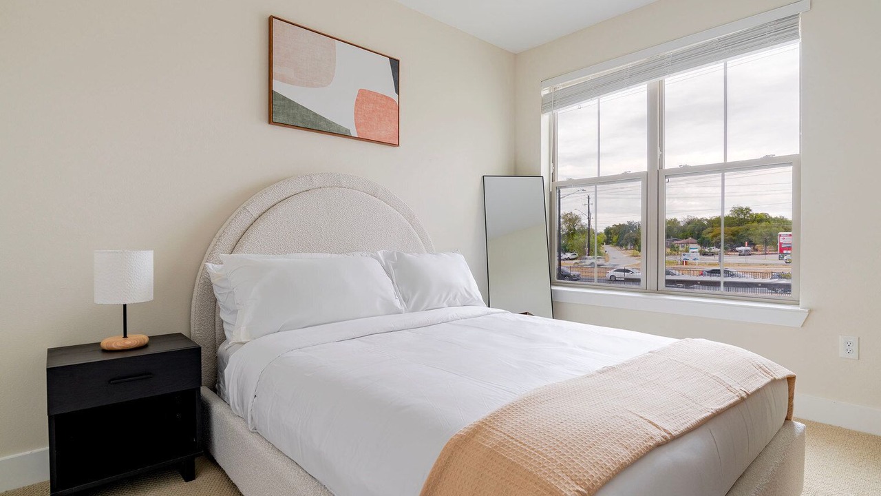 Photo of Bedroom in Scofield Farms