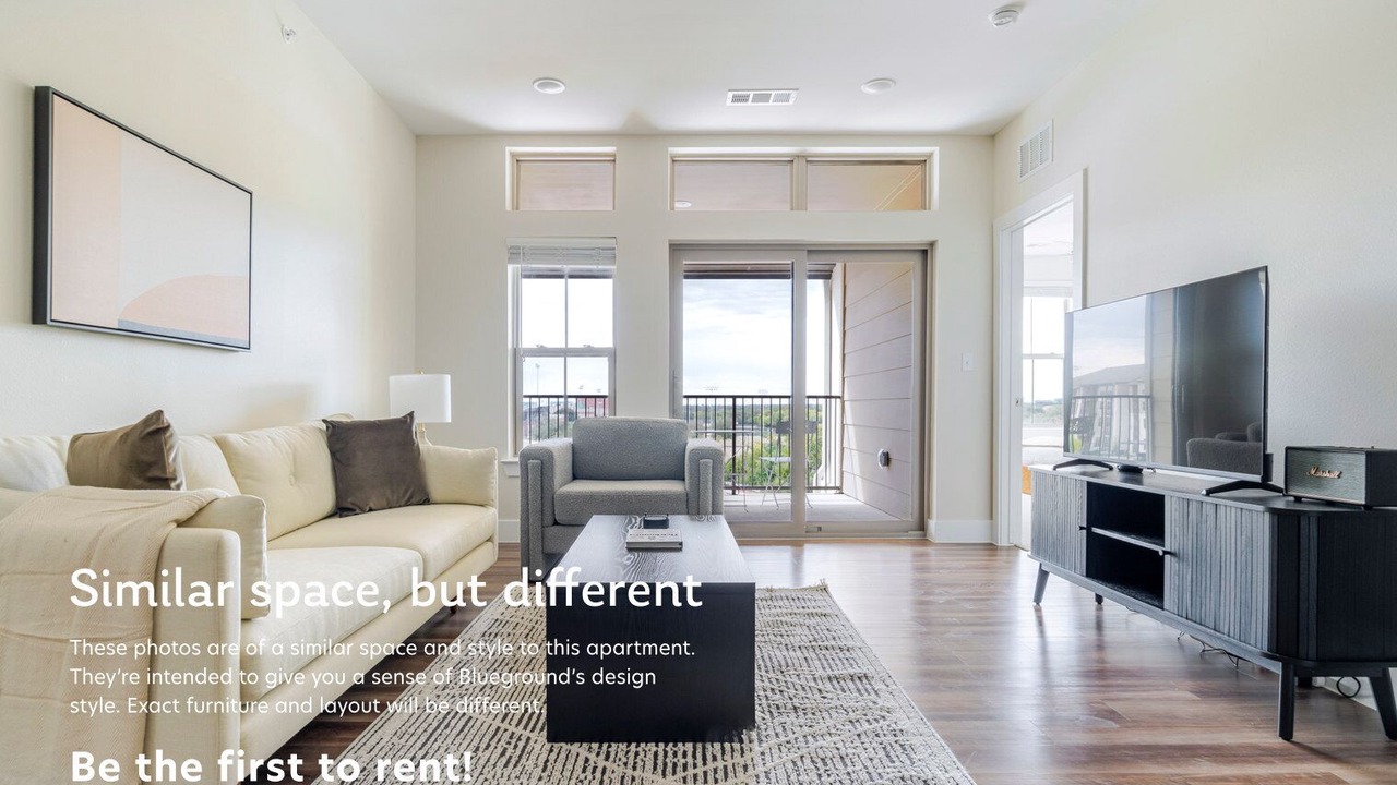 Photo of Livingroom in Scofield Farms
