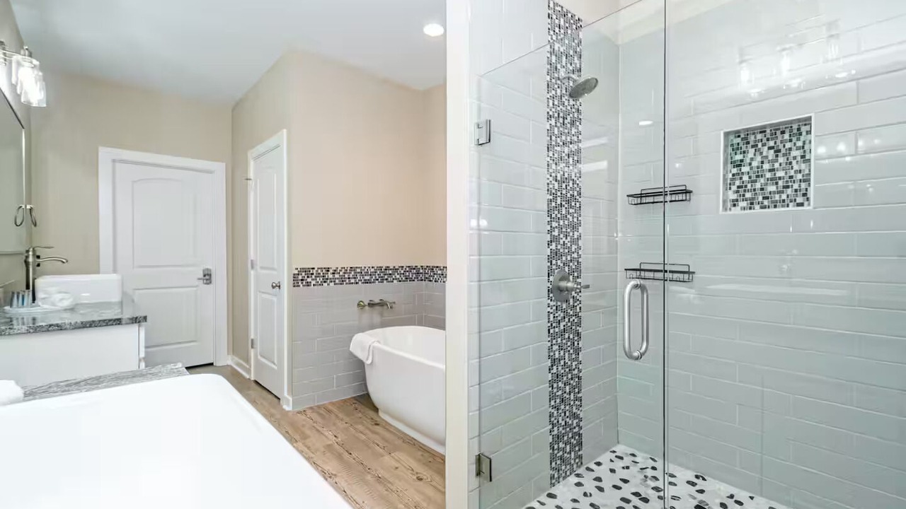 Photo of Bathroom in El Dorado