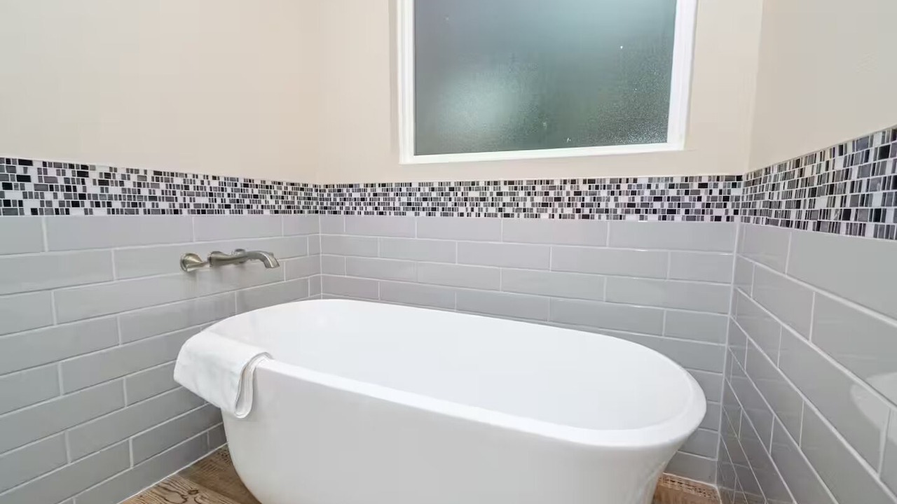 Photo of Bathroom in El Dorado