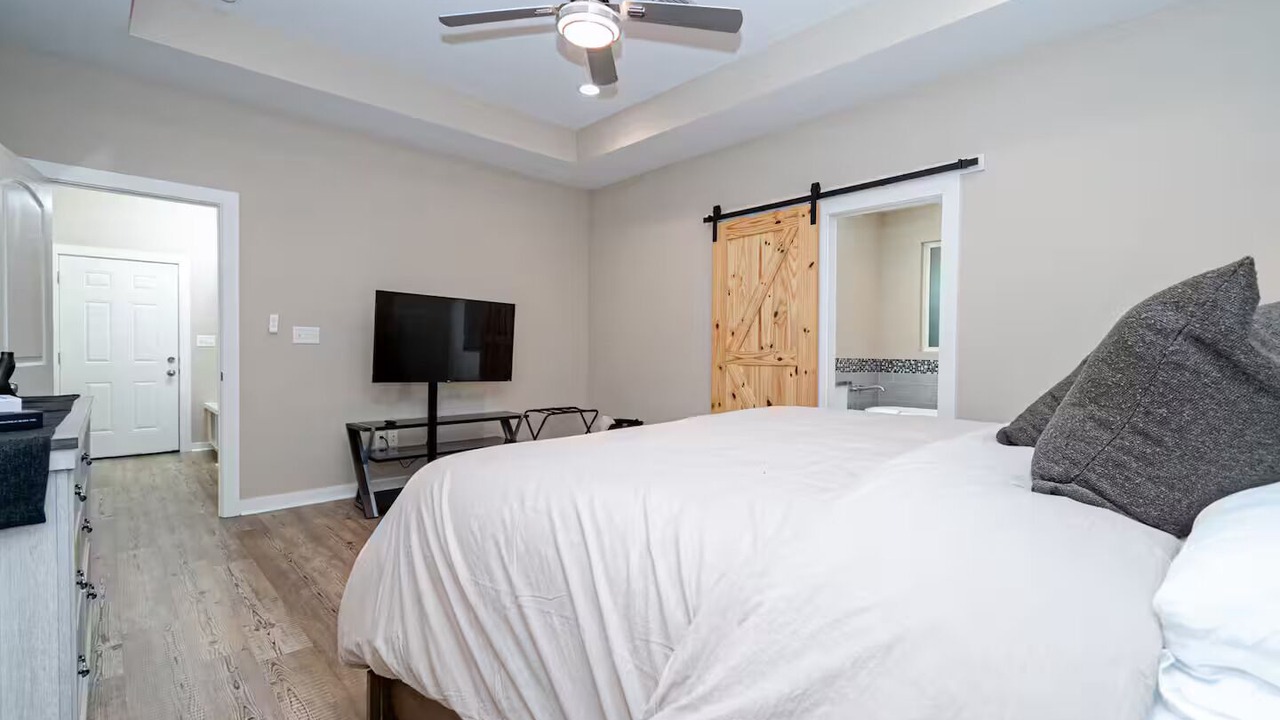 Photo of Bedroom in El Dorado