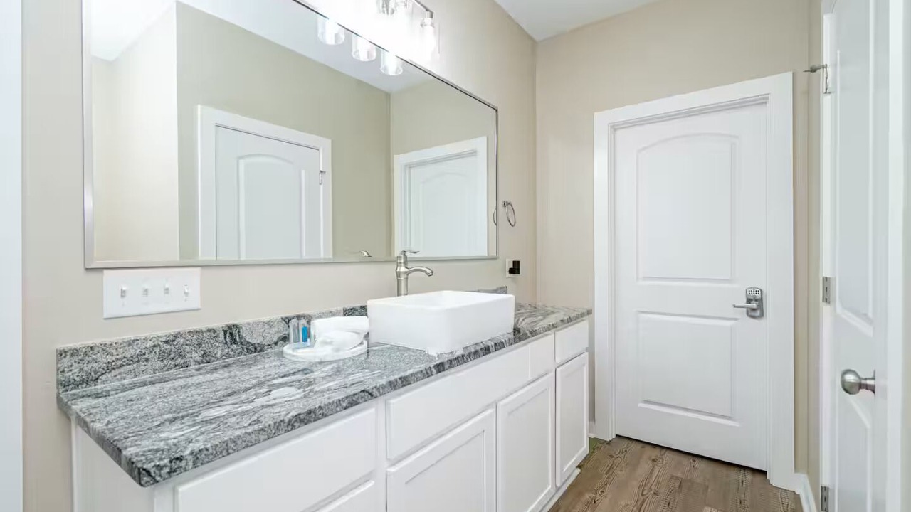 Photo of Bathroom in El Dorado