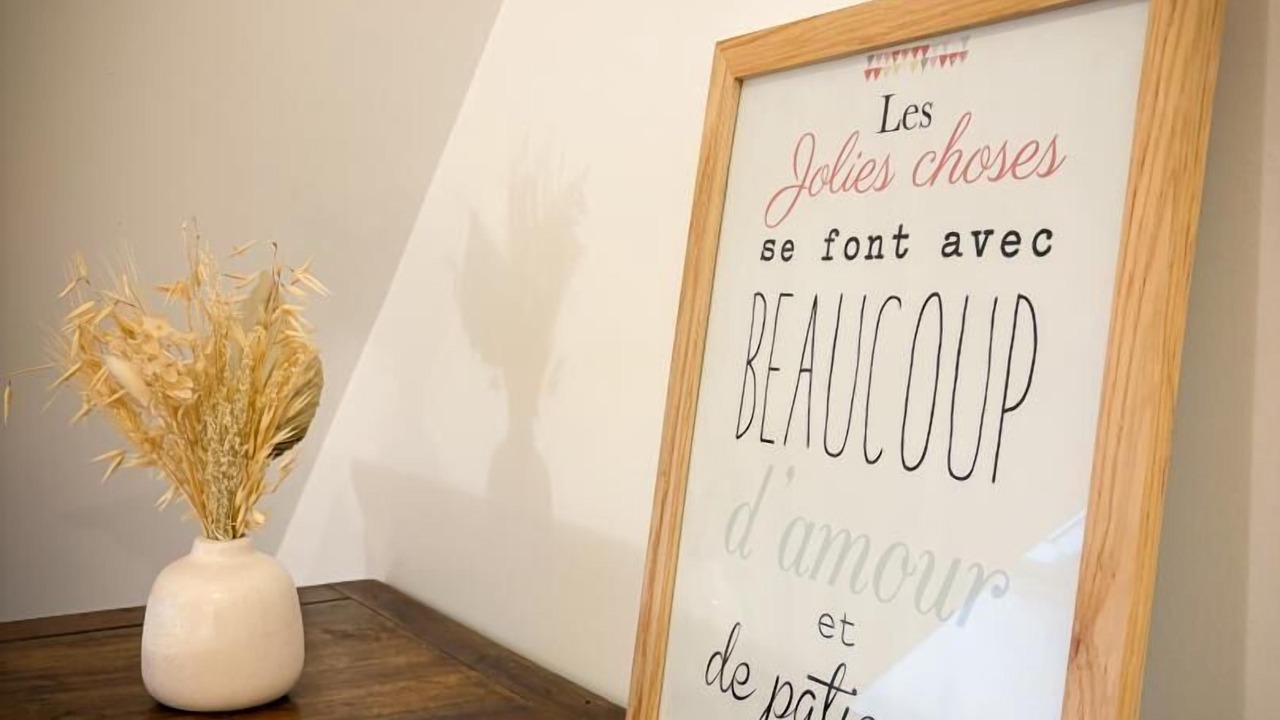 Photo of Others in Martel