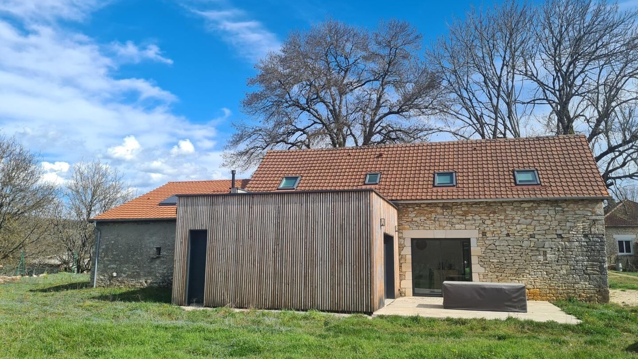 Photo of Outdoor in Martel