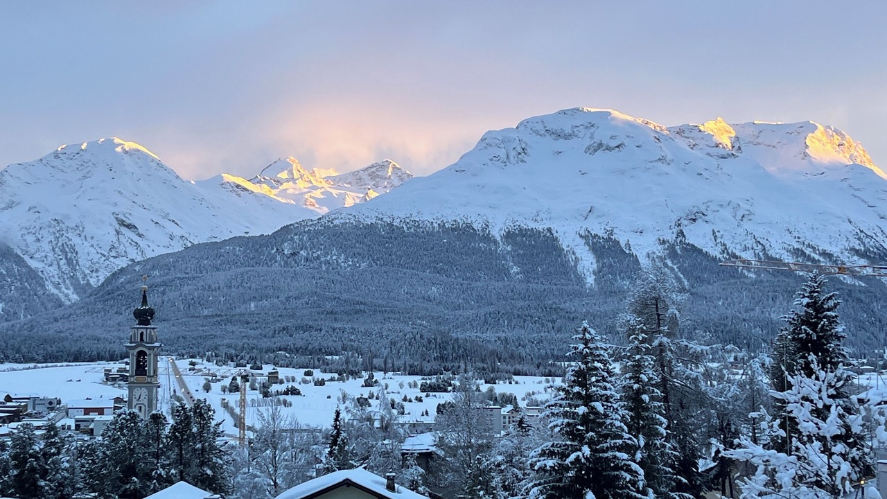 Photo of Others in Samedan