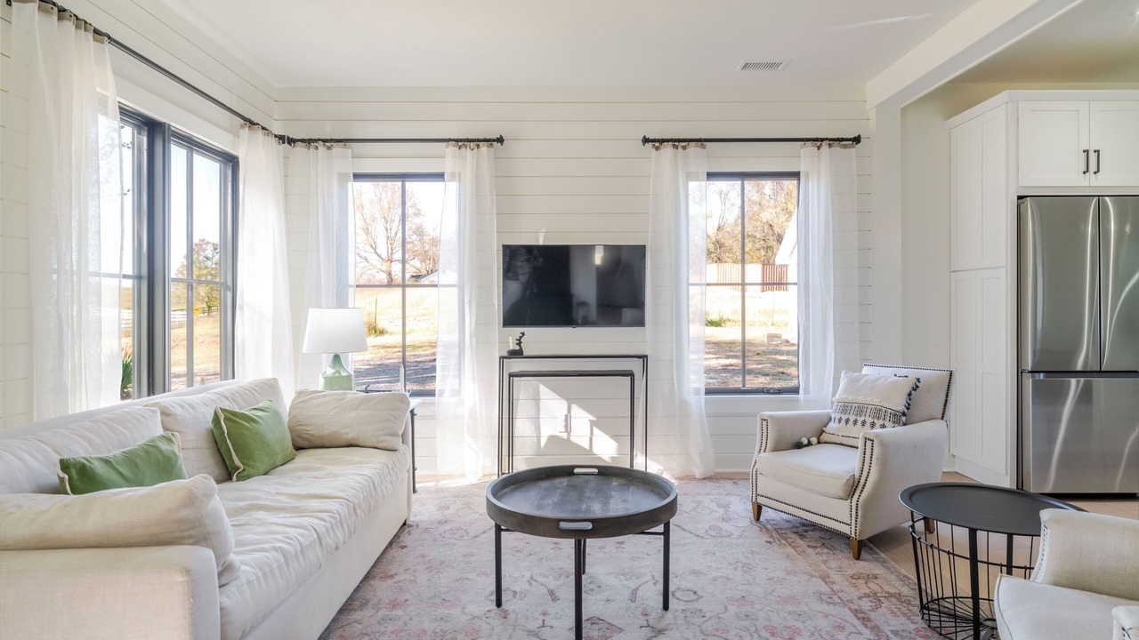 Photo of Livingroom in Batesville