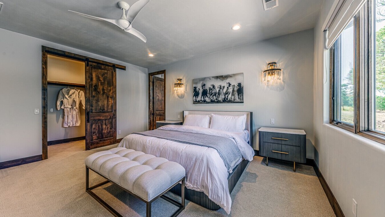 Photo of Bedroom in Ruidoso
