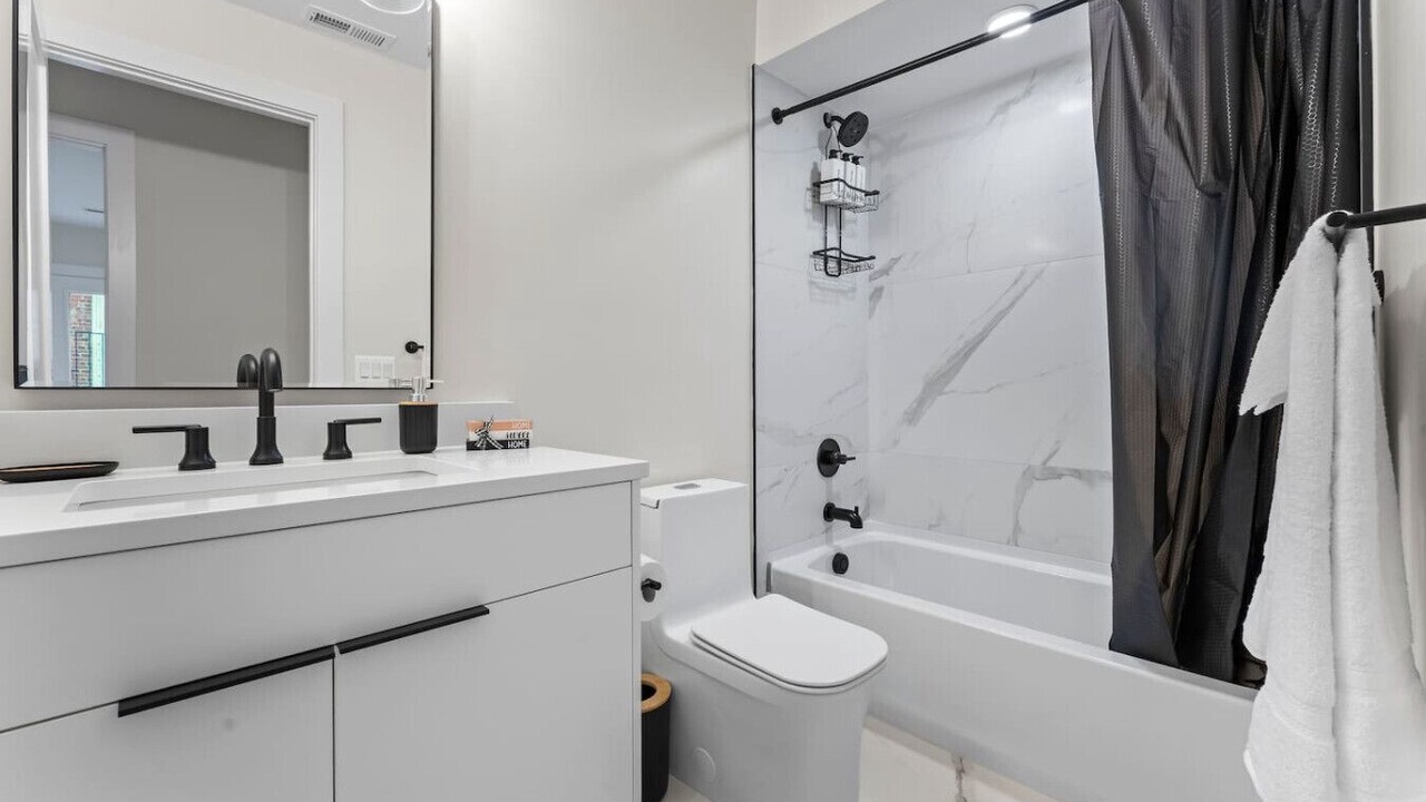 Photo of Bathroom in Dupont Circle