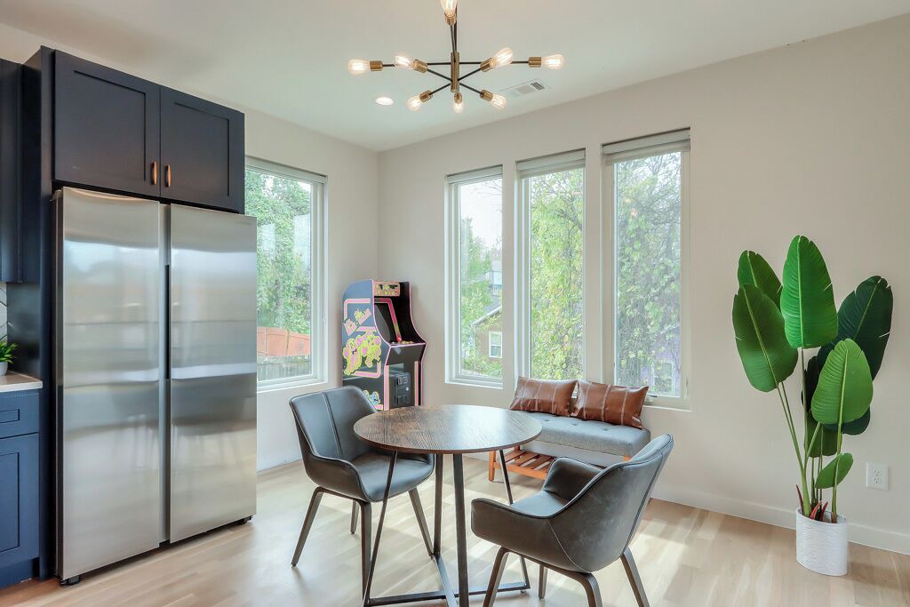 Photo of Others in Pittsburgh