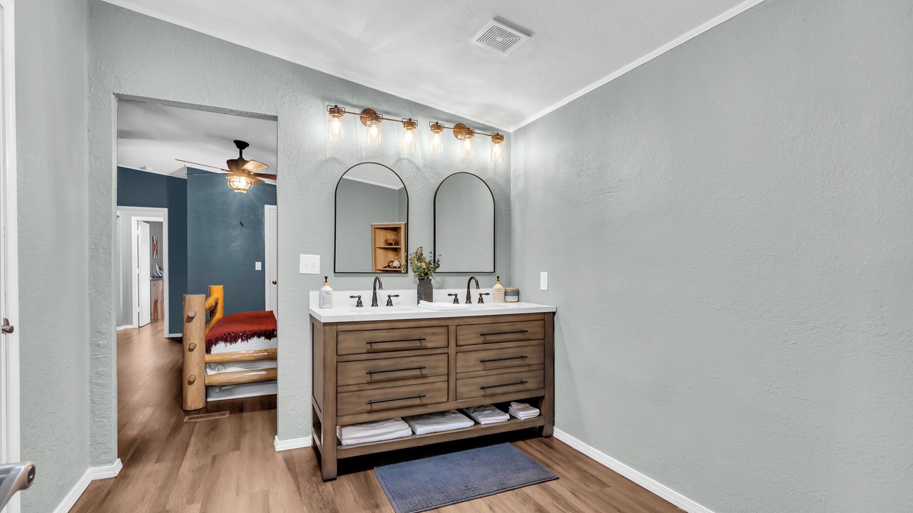 Photo of Bathroom in Ardmore