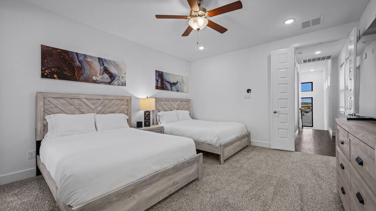 Photo of Bedroom in Rowlett